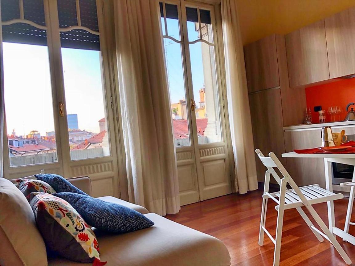 Ferienwohnung Residenza In Palazzo D'Epoca Mailand Exterior foto